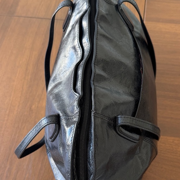 HOBO Black Leather Vintage Tote Bag lots of ❤️ so soft great shape for older bag - Picture 5 of 15